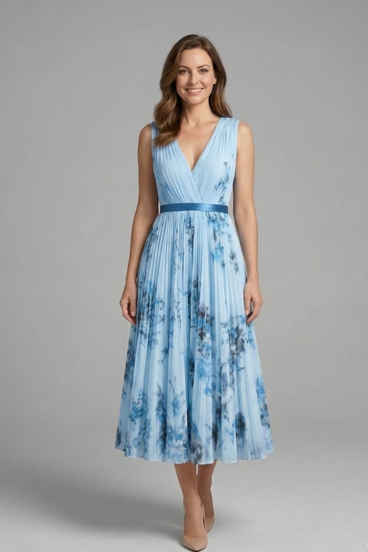 Women’s Sleeveless Dress with V-Neck and Pleated Skirt